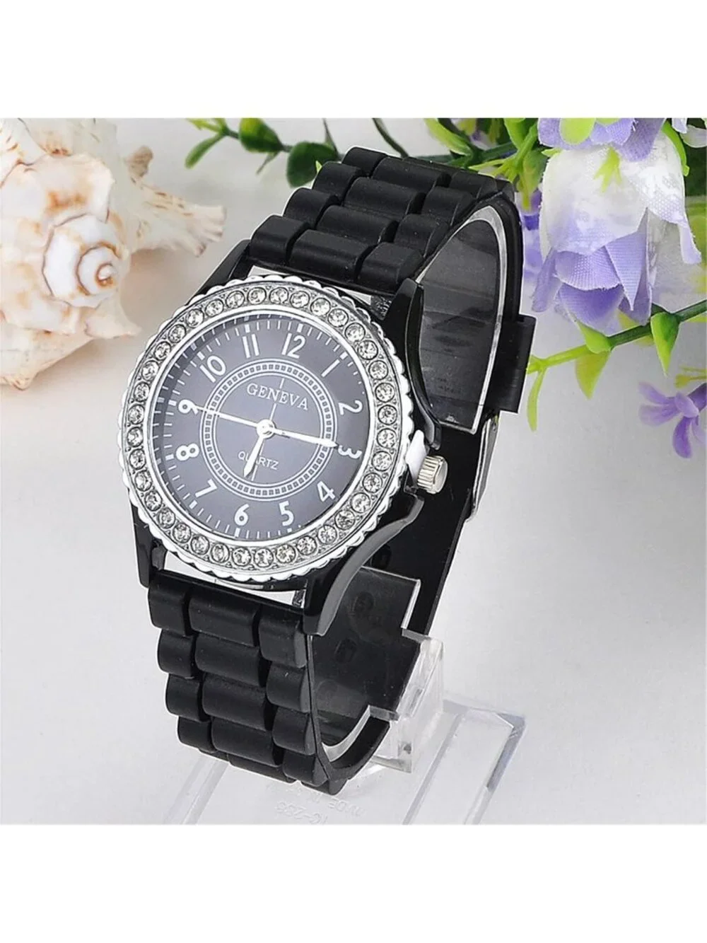 N/A women black